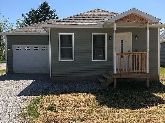3rd image of 10 Connett Rd #12