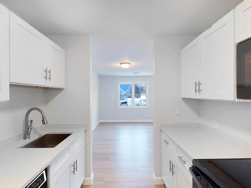 110 Briggs St, Taunton, MA 02780 Zillow