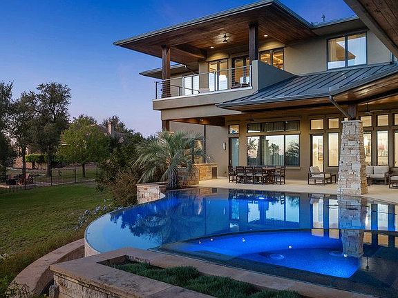 3rd image of 17800 Flagler Dr