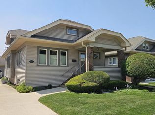 1320 Monroe Ave, Racine, WI 53405