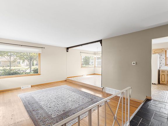 2nd image of 8556 N Oriole Ave