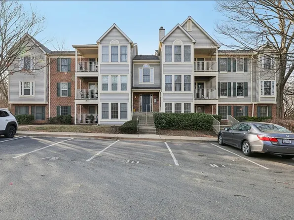 13114 Briarcliff Ter APT 404, Germantown, MD 20874