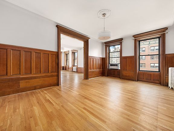 4th image of 26 E 81st St APT 7N