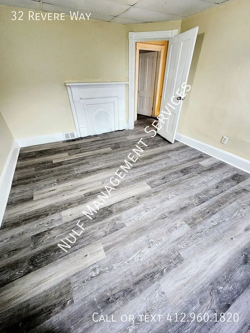2 bed, 1 bath in Polish Hill — Photo 3