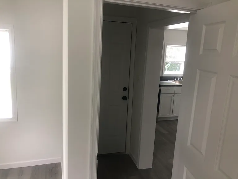 12 Jefferson St — Photo 12