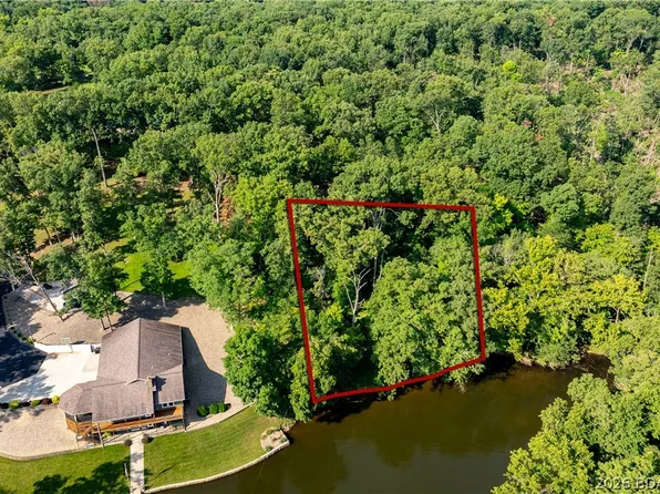 Brush Creek Rd, Sunrise Beach, MO 65079