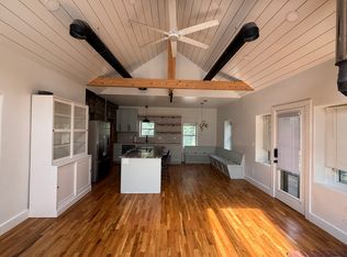 6139 E Red Bridge Rd, Kansas City, MO 64134