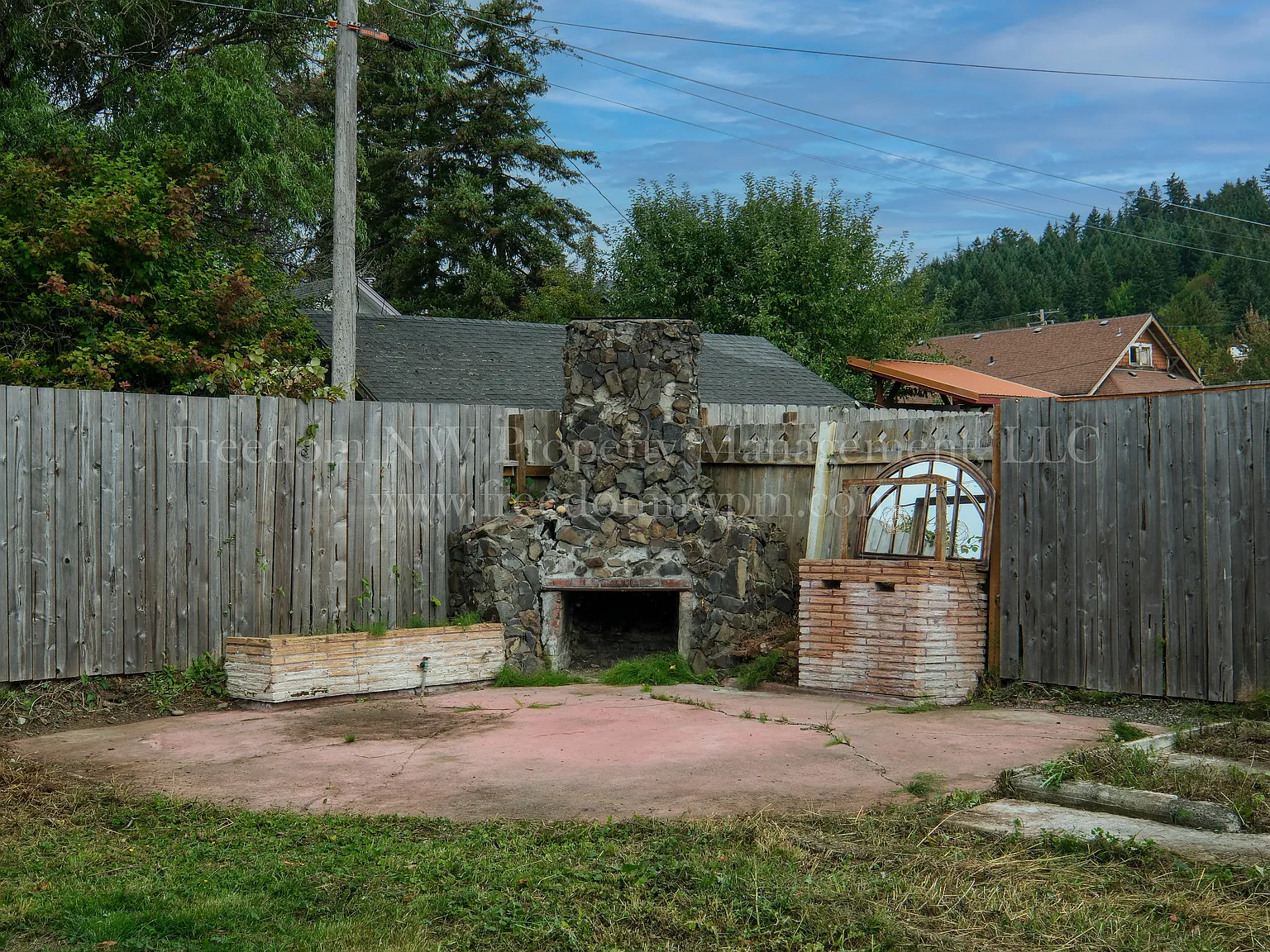 3 bed, 1927 sqft, $2,800 — Photo 4