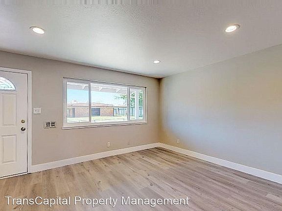 4th image of 3801 Redding Ave