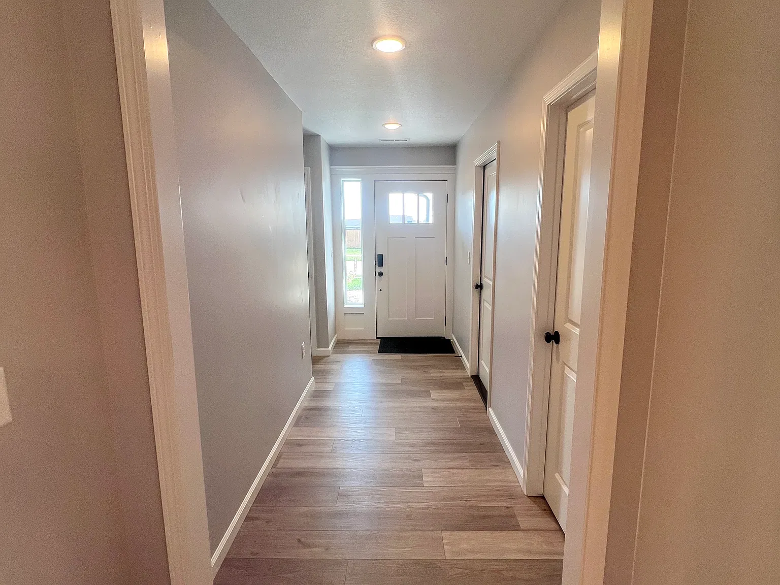 3 bed, 1545 sqft, $2,600 — Photo 2