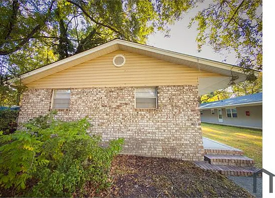 1533 N Avalon Cir #B — Photo 9