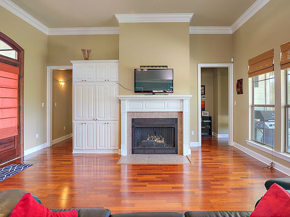 4th image of 2057 Cypress Cove Ave