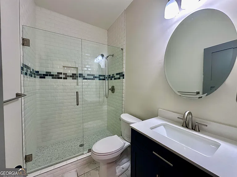 942 Parsons St SW — Photo 18