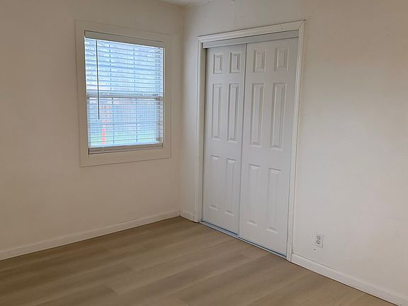 5th image of 2356 Church Ave #2356