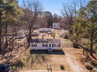 13715 Cypress Dr, Lanexa, VA 23089
