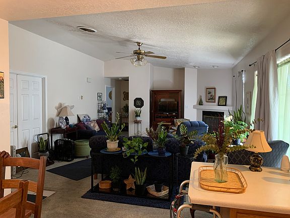 3rd image of 1240 Pandora Dr SW