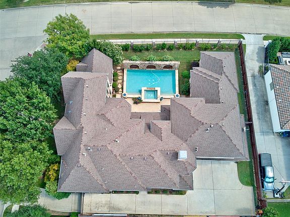 2nd image of 5029 Brandywine Ln