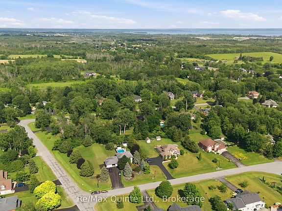 5th image of 35 Penny Ln