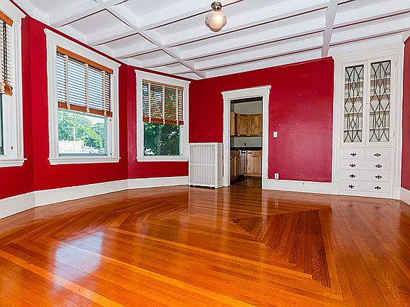 5th image of 271 Lafayette St #2