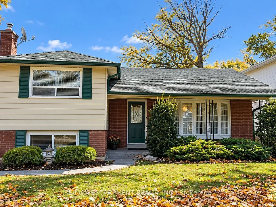 5440 Windermere Dr