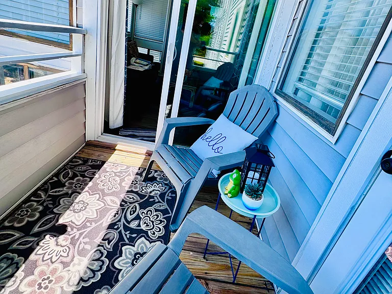 balcony