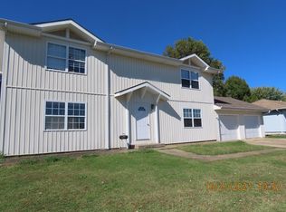 715 S Suburban Ave APT A, Springfield, MO 65802