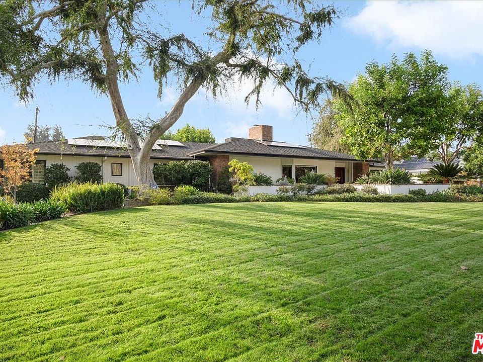 1st image of 3096 Parkside Dr