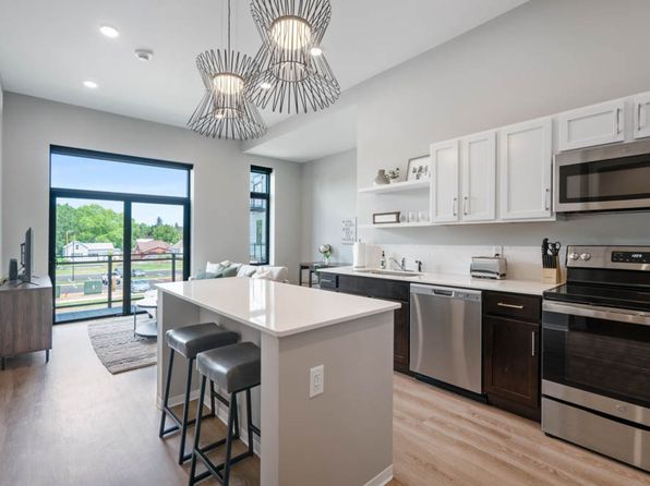 1020 Centerpoint Dr #1413