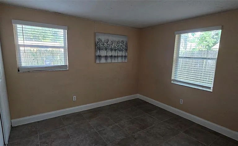 1308 E Yukon St #B — Photo 9