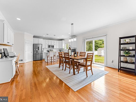 2nd image of 8010 Safe Harbor Ct