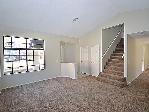 3rd image of 44915 Rock Island Dr