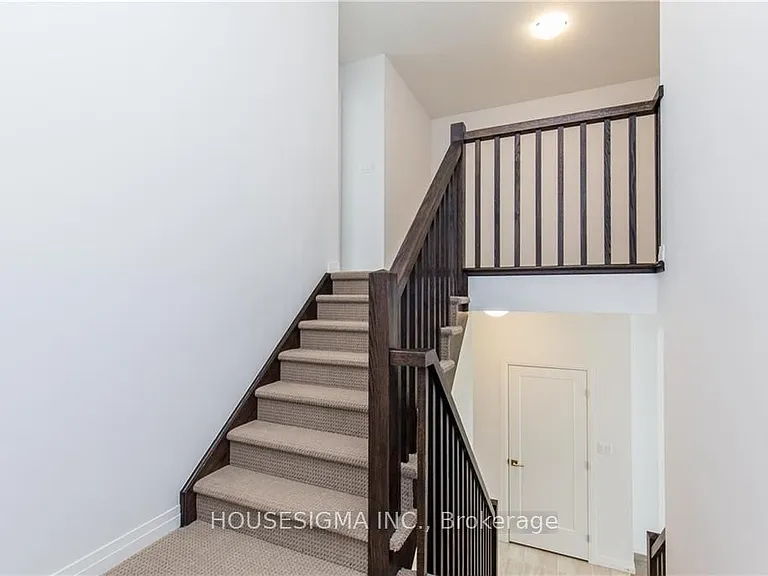 59 Greenwich Ave — Photo 8