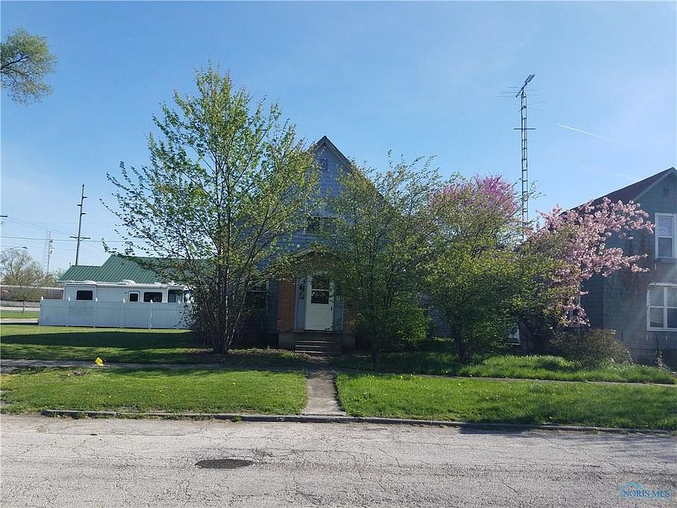1st image of 461 E Tiffin St