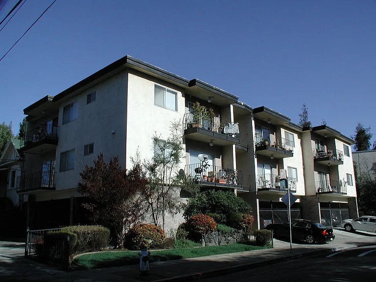 3401 Richmond Blvd — Photo 1