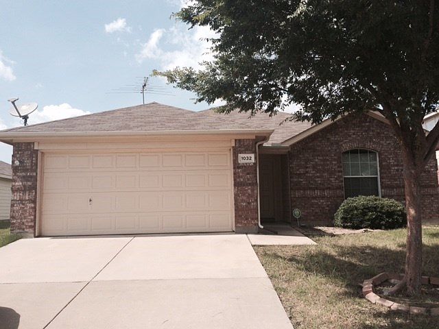 1st image of 1032 Twin Brooks Dr