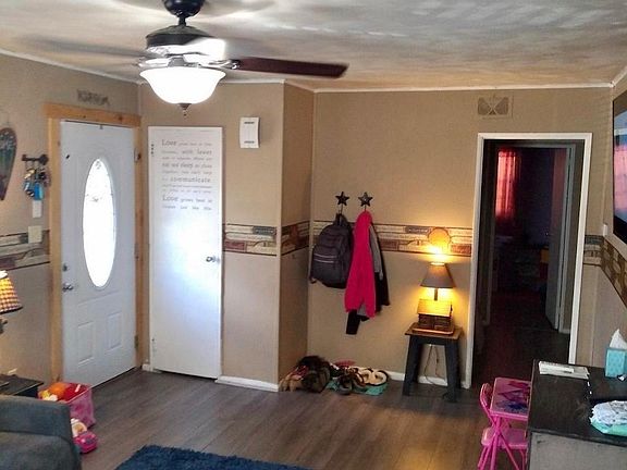3rd image of 352 Sherwood Ave