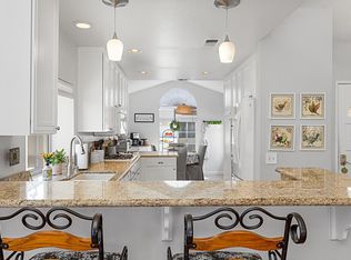 595 Springfield Ave, Oceanside, CA 92057