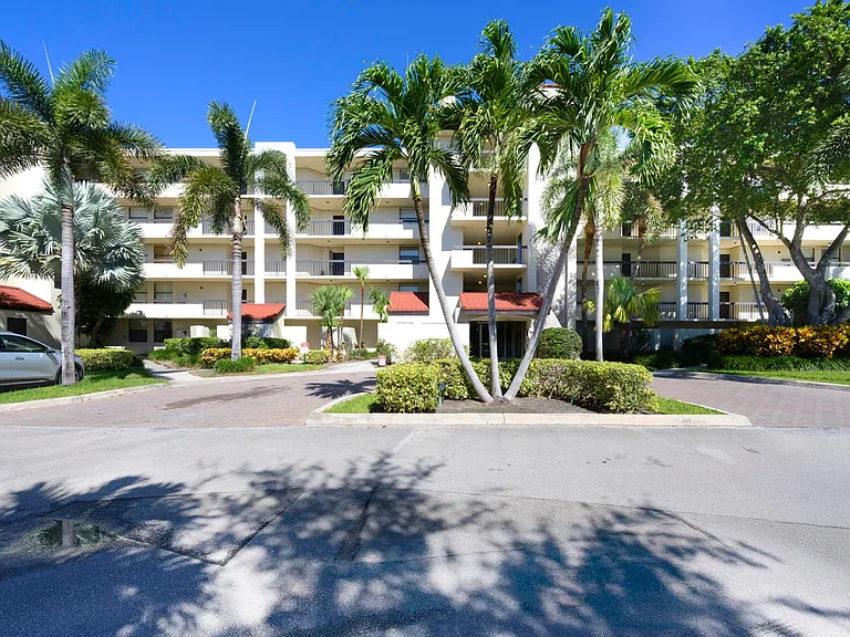 825 Egret Cir #209 — Photo 19