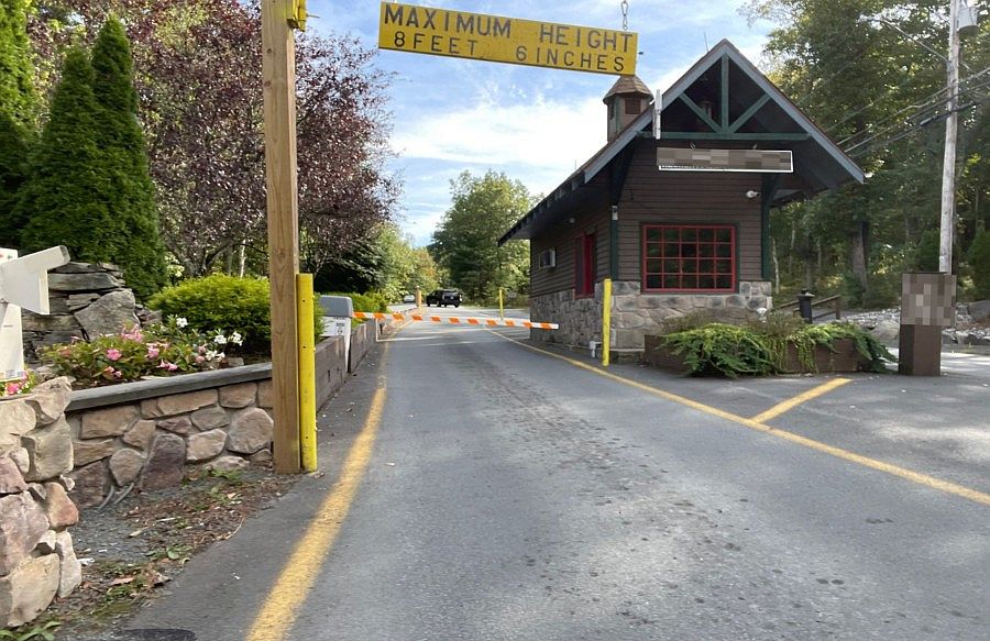 102 Overlook Ln, Hawley, PA 18428 Zillow