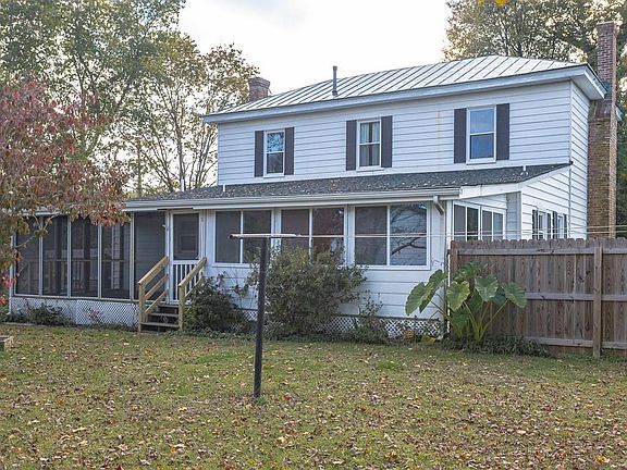3rd image of 15124 James River Dr