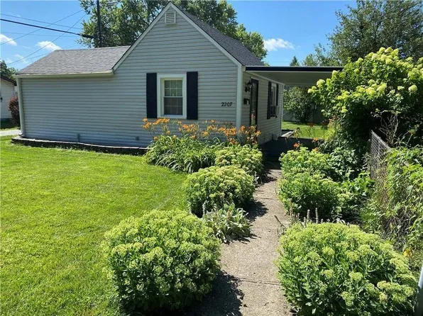 2207 Albany St, Indianapolis, IN 46203