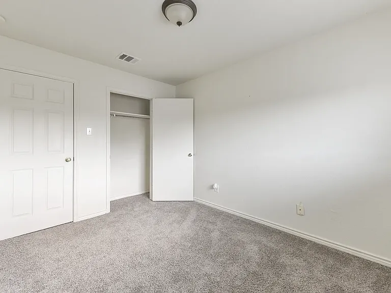8717 Sage Meadow Dr — Photo 30