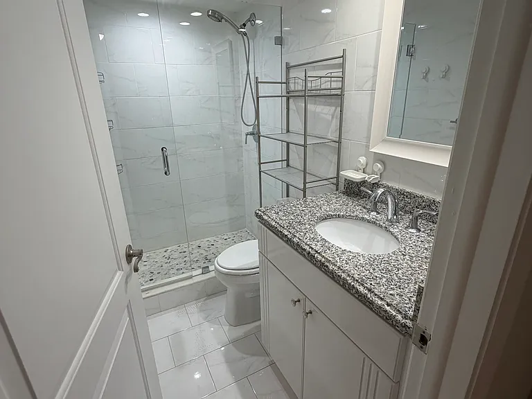 9030 SW 125th Ave #E206 — Photo 5