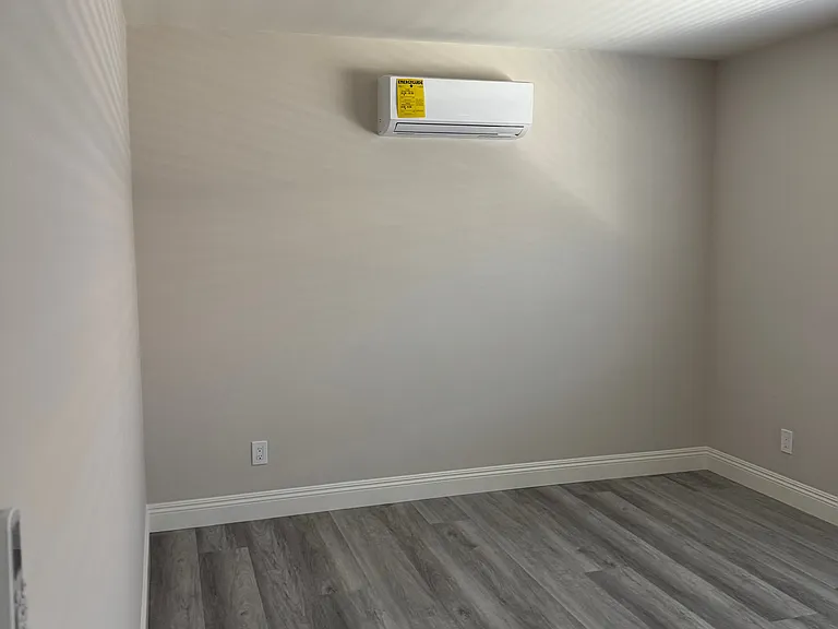 1609 W Shorb St #D — Photo 12
