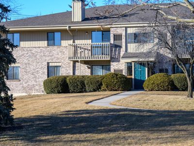 112 East Freistadt ROAD #E, Thiensville, WI, 53092