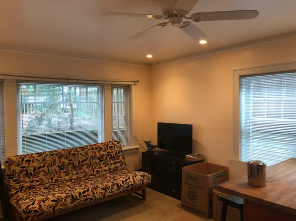 1425 SE 24th Ave APT 102, Portland, OR 97214