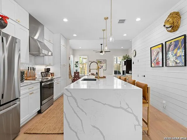 311 Refugio St #101 — Photo 8