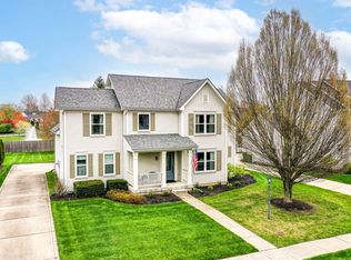 11501 Hearthstone Dr, Fishers, IN 46038
