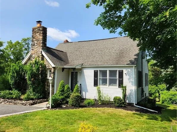 78 Stadley Rough Rd, Danbury, CT 06811