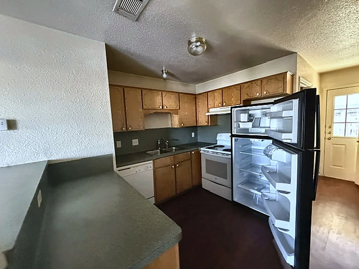 4411 Abigail — Photo 3